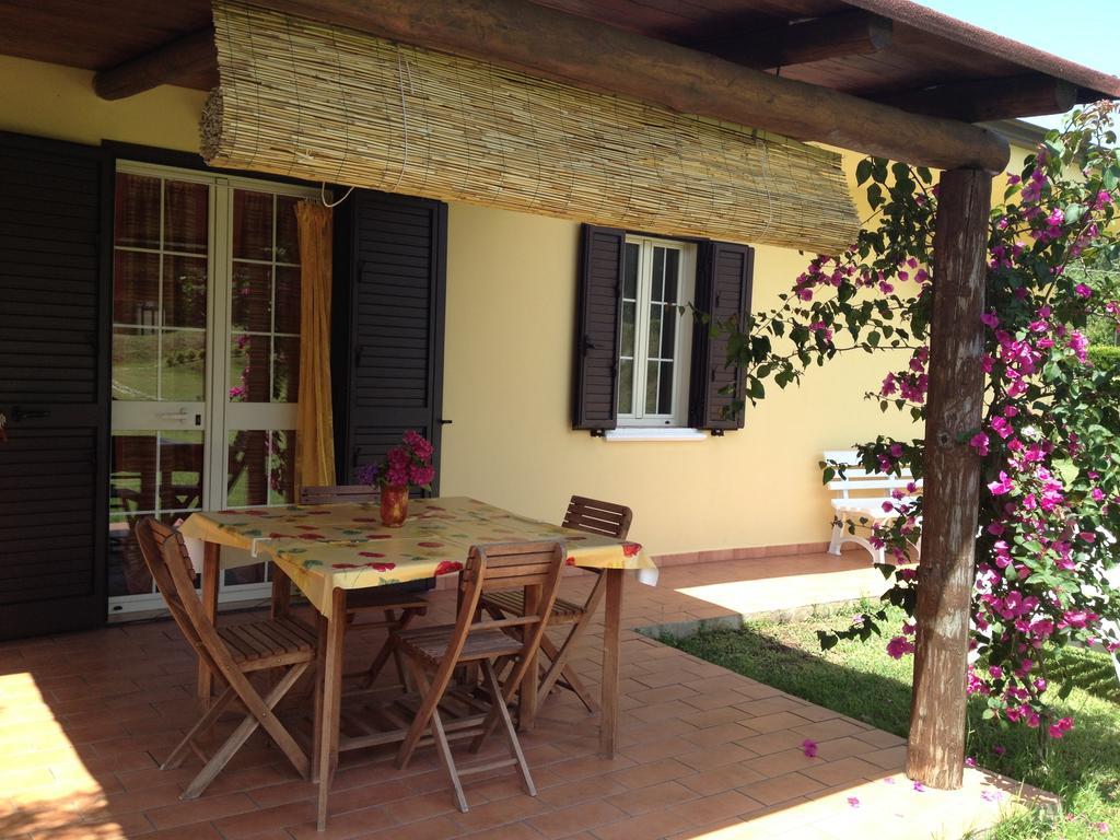 Villa Mimosa Tropea Ricadi Szoba fotó